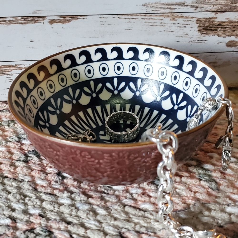 NWOT Jewelry Dish‎
